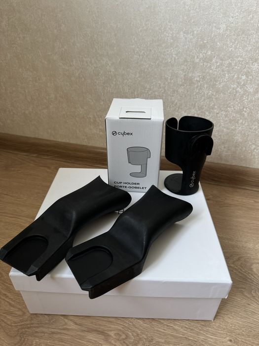 Підстаканник та перехідники(Priam) візочок Cybex