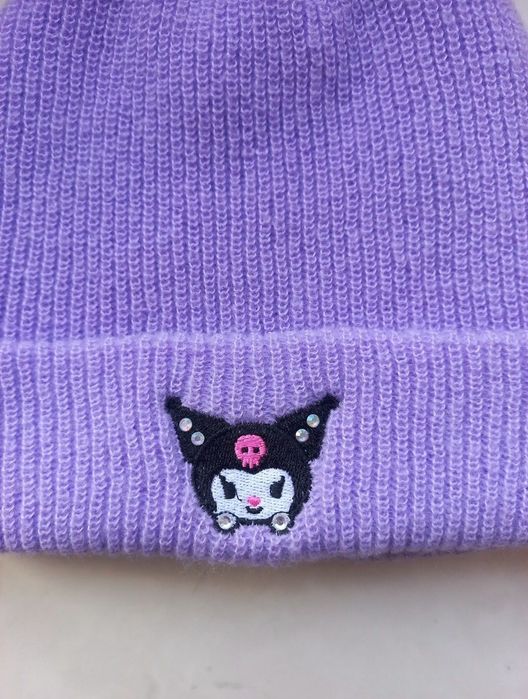 Шапка для дівчинки на 8-10 років з Kuromi.