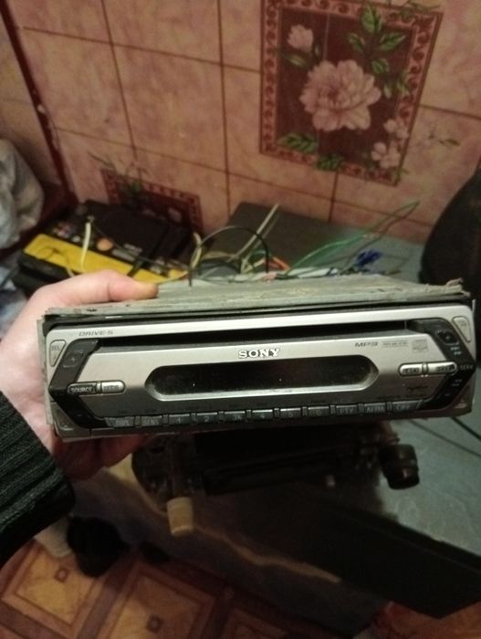 Продам SONI Автомагнітола.