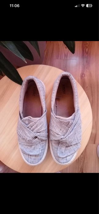 Damskie buty wkładane