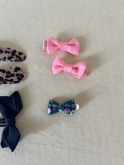 Molas e ganchos de cabelo com laços para menina – 8 peças