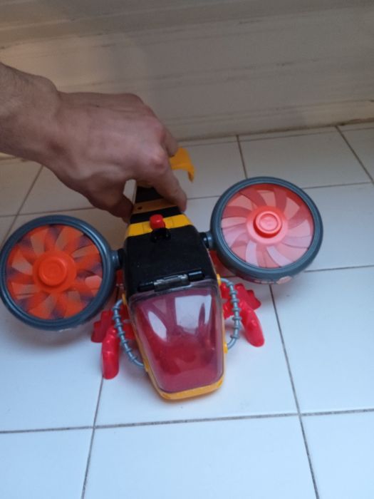 Brinquedo Nave de Ficção