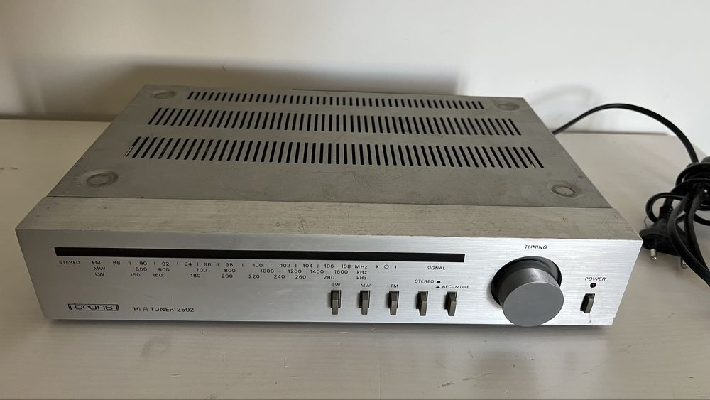 Tuner Unitra Bruns 2502