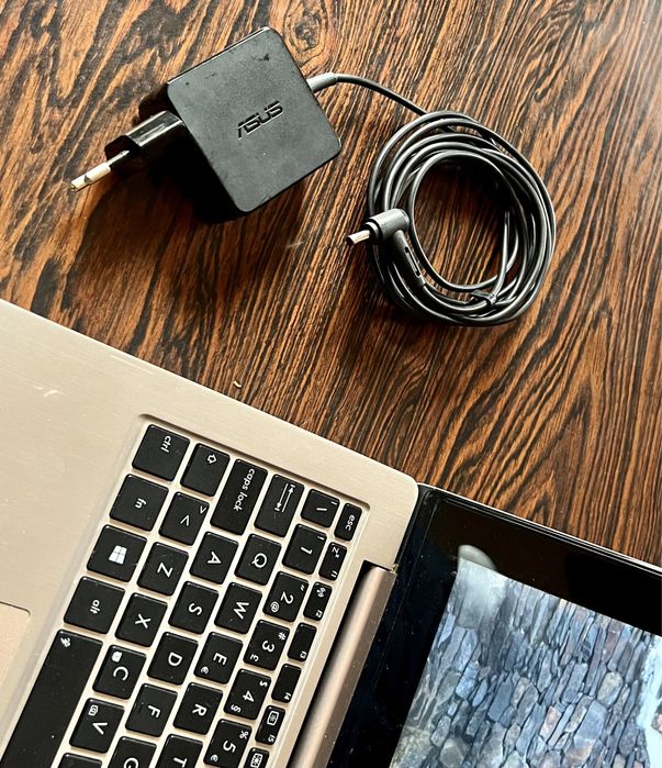 Portátil Asus S200E