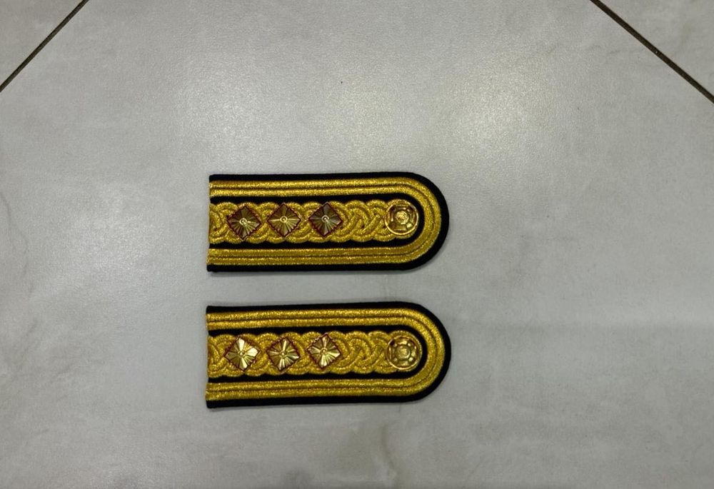 Погони парадні полковника