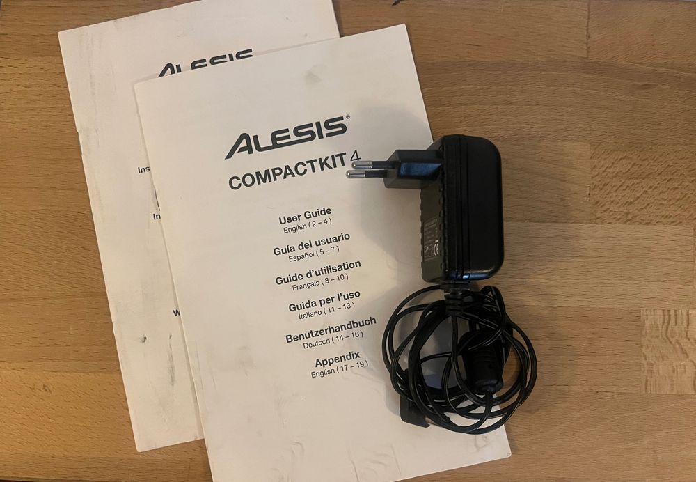 Bateria Electrónica Alesis Compact Kit 4