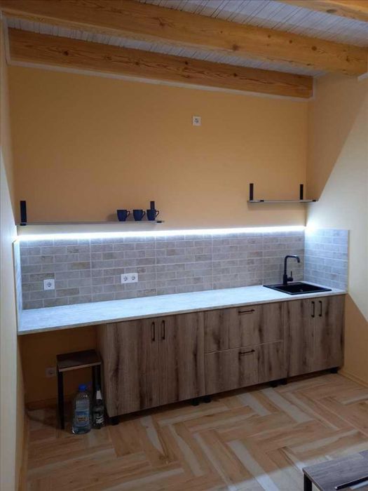 Дача зі свіжим ремонтом!