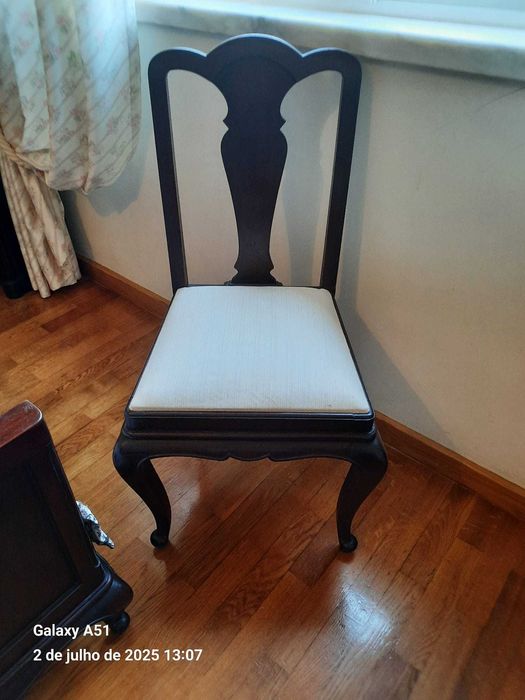 Conjunto de Quarto Antigo