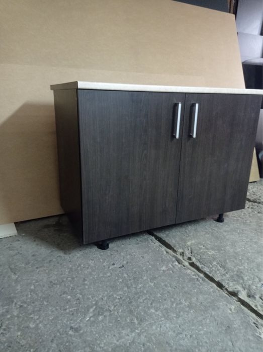 Стіл кухонний (новий)+мийка