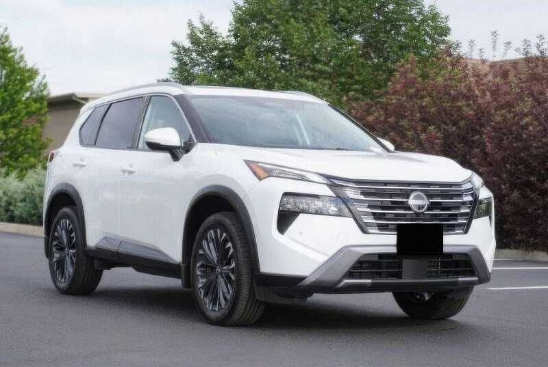 2025 Nissan Rogue SL
