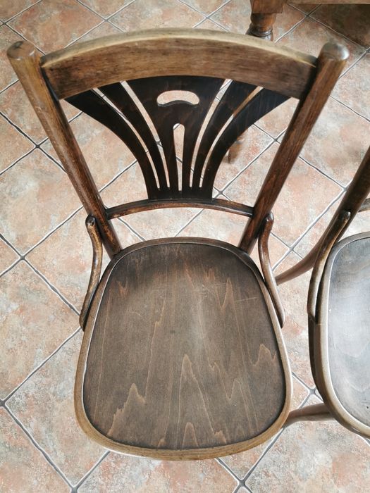 Krzesła  Thonet Fameg 2 sztuki OKAZJA KOMPLET