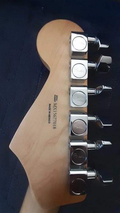 Fender Stratocaster HSH MIM