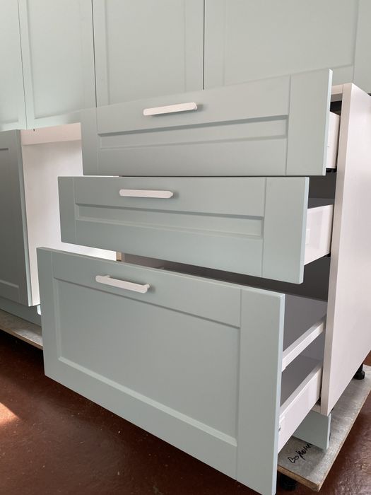 Меблі на замовлення, меблі під ключ, кухні,шафи, вітальні,спальні,