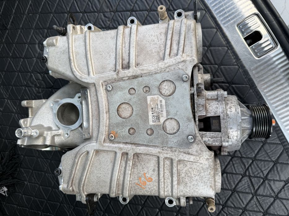 Компресор нагнітач EATON AUDI Q7 4m 2015-2020 3.0 TFSI