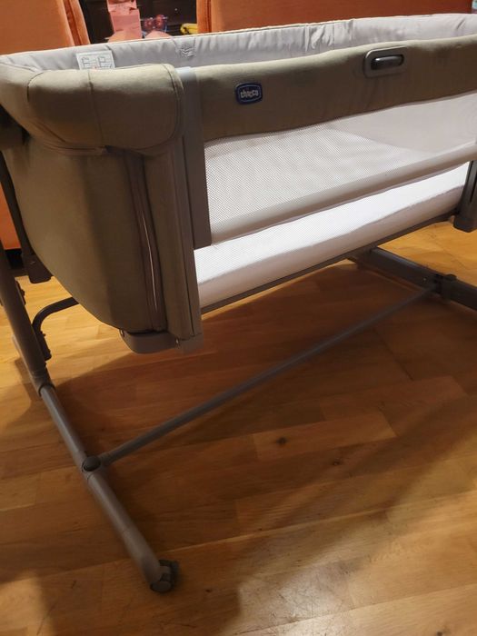 Łóżeczko dostawne Chicco Next2me Magic Evo  stan jak nowe