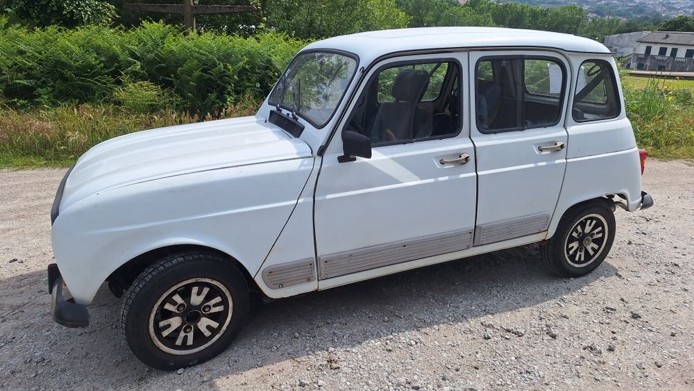 Vendo  Renault  4L