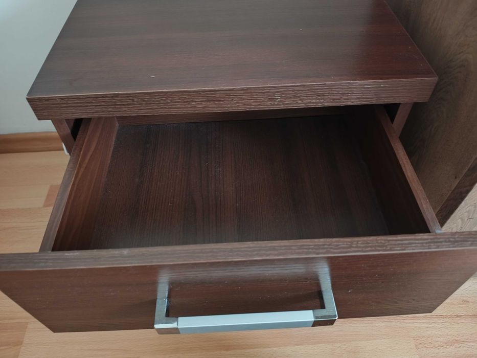 Szafki nocne - dwue sztuki