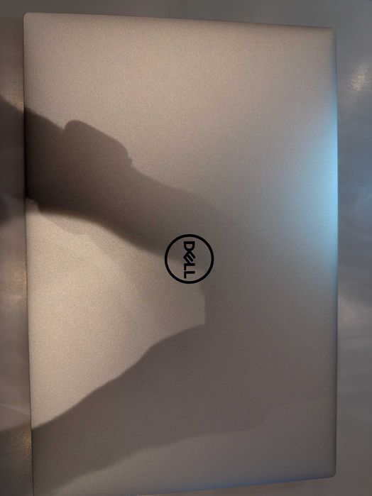 Dell XPS 15 9510 | 64GB RAM | 1TB SSD | i5-11400H | Стан нового