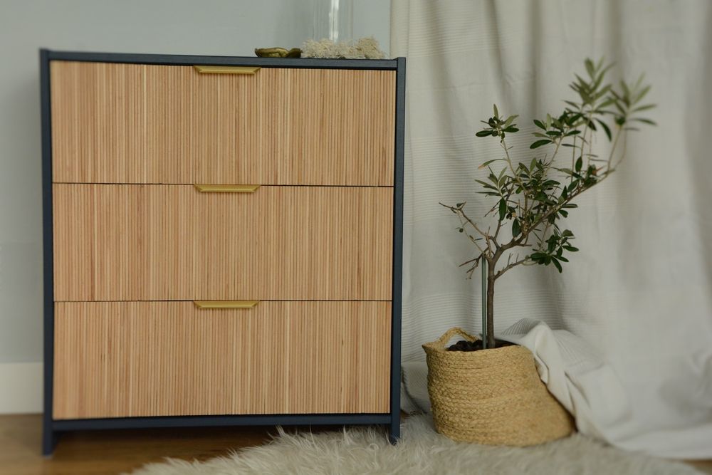 Komoda granatowa drewniana szafka szuflady boho glamour drewno