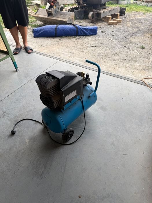 Kompresor 24L 8 bar