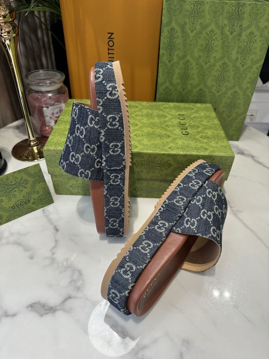 Klapki Gucci Jeans Monogram