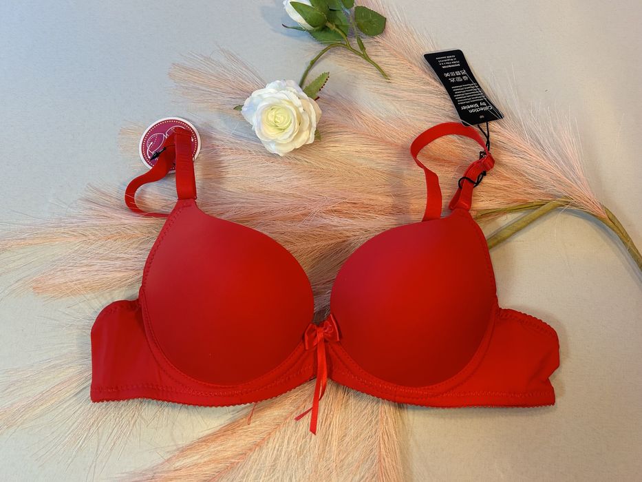 Biustonosz nowy miseczka A