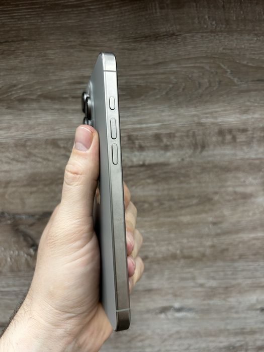 iPhone 16 Pro Max 256Gb Natural Titanium з гарантією