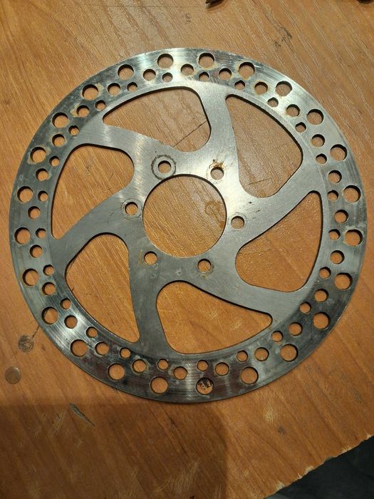 Tarcza hamulcowa 160mm