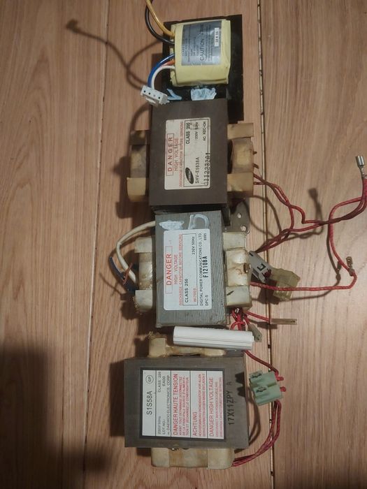 Transformator Mikrofalówki stabilizator napiecia