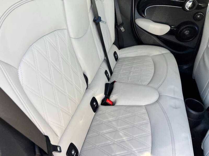 2022 MINI Hardtop 4 Door