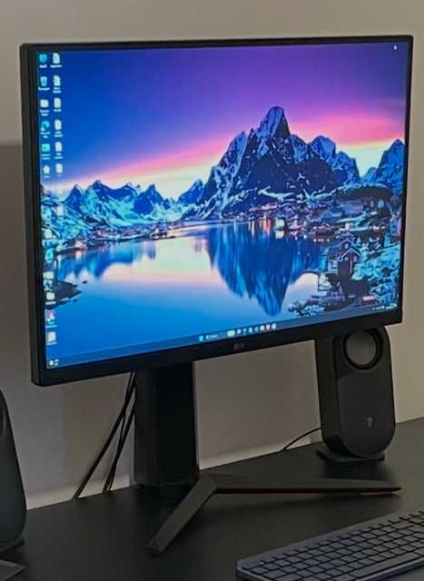 Monitor Gaming LG 27GP850-B (27'' - 1 ms - 165 Hz - AMD FreeSync Premium)