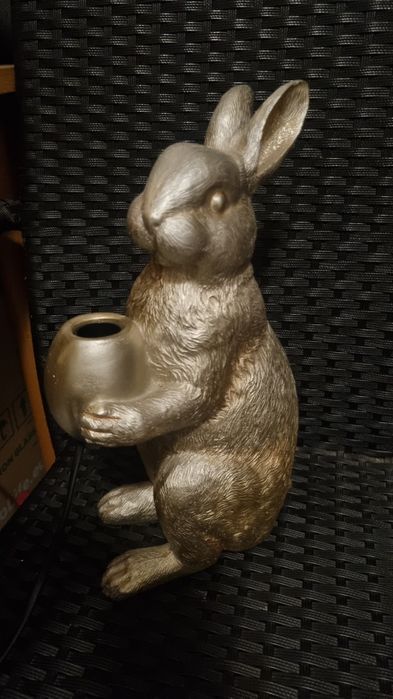 Piękna lampka królik