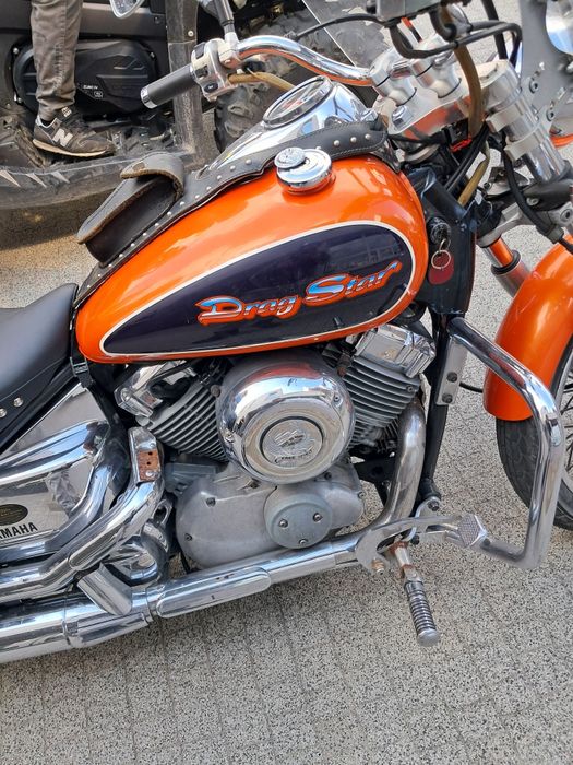 YAMAHA XVS drag star