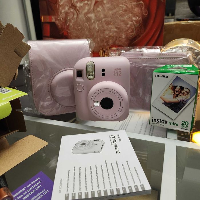 Подарунковий набір Fujifilm Instax Mini 12