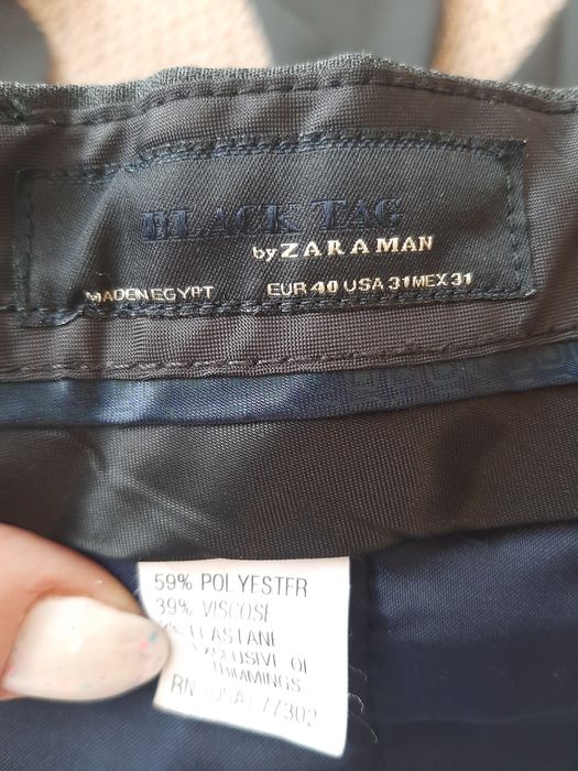 Чоловічий класичний костюм zara
