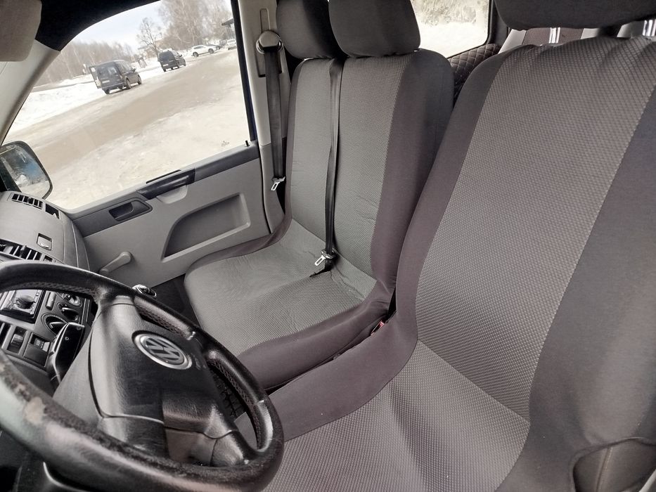 Volkswagen T5 1.9дизель 2006рік 9-місць