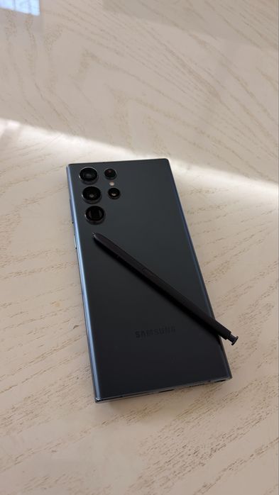 Samsung S22 Ultra 12/256 Dual SIM Europe