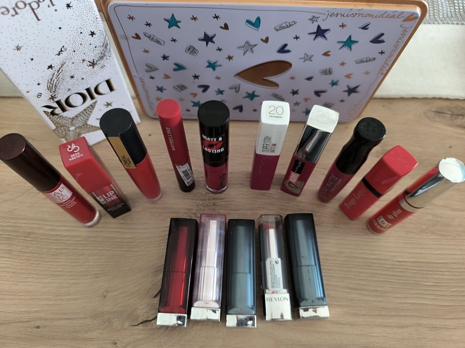 Mega Zestaw TRWAŁYCH POMADEK Kultowe serie Maybelline, L'Oreal, Rimmel