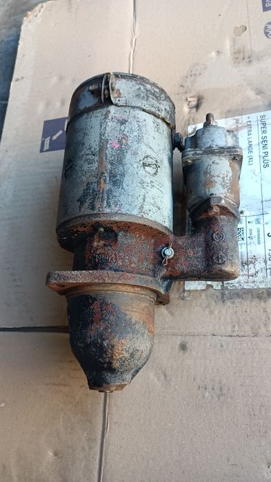 Starter rozrusnik c 328