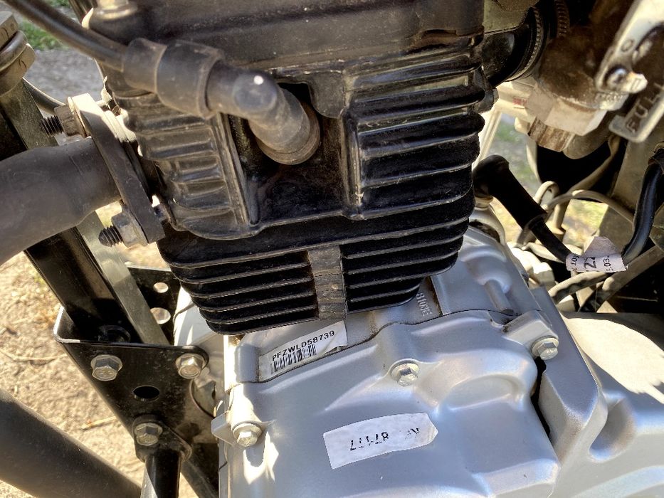 Bajaj boxer x150
