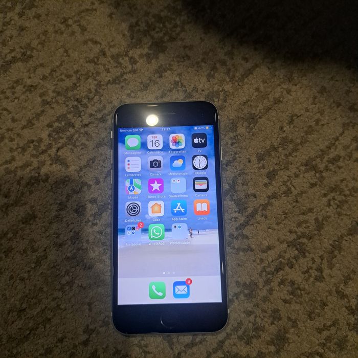 Vendo IPHONE SE 2020