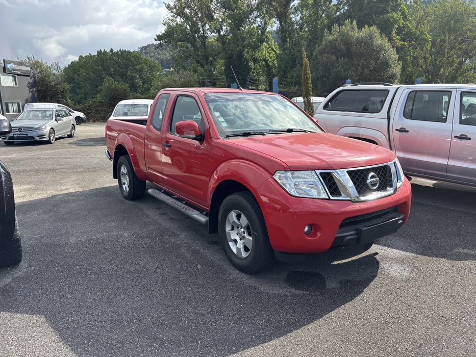 Nissan navara 2.5 dci king cab 2011
