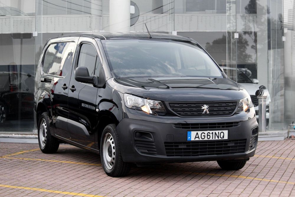 Peugeot Partner 1.5 BlueHDi Premium Longa