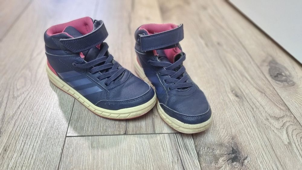 Adidasy za kostke