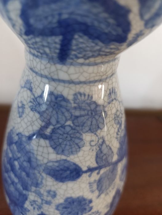 Vaso pintado á mão