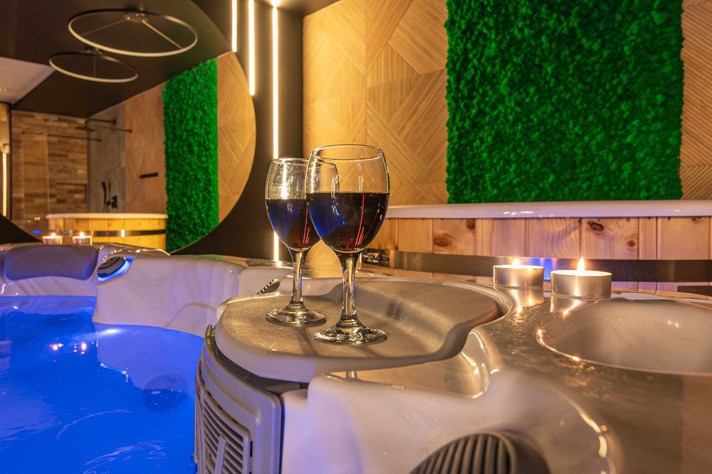 Domek premium z Jacuzzi i sauna Beskidy | 10-13 osób | widok |  Złatna
