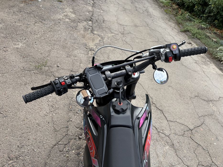 KOVI продам moto