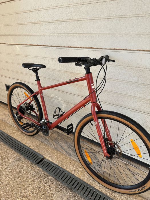 Bicicleta urbana Kona Dew