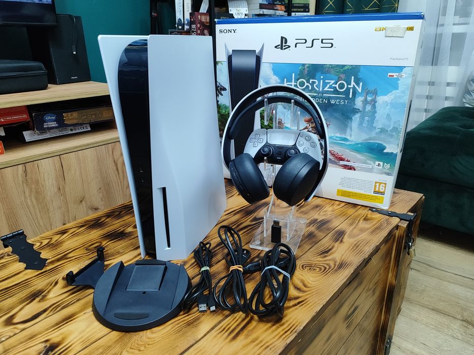 Sprzedam Konsole PlayStation 5 z napędem + Słuchawki Sony Pulse Igła!