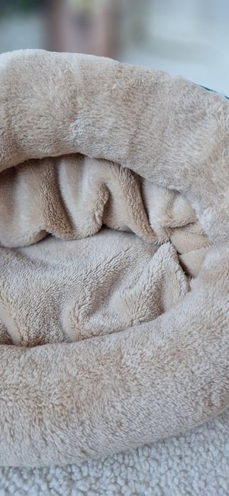 Лежанка для собак и кошек